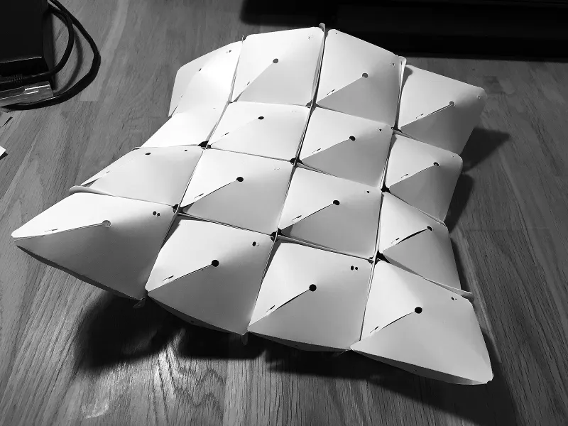 Double-Curved Quad-Panels
